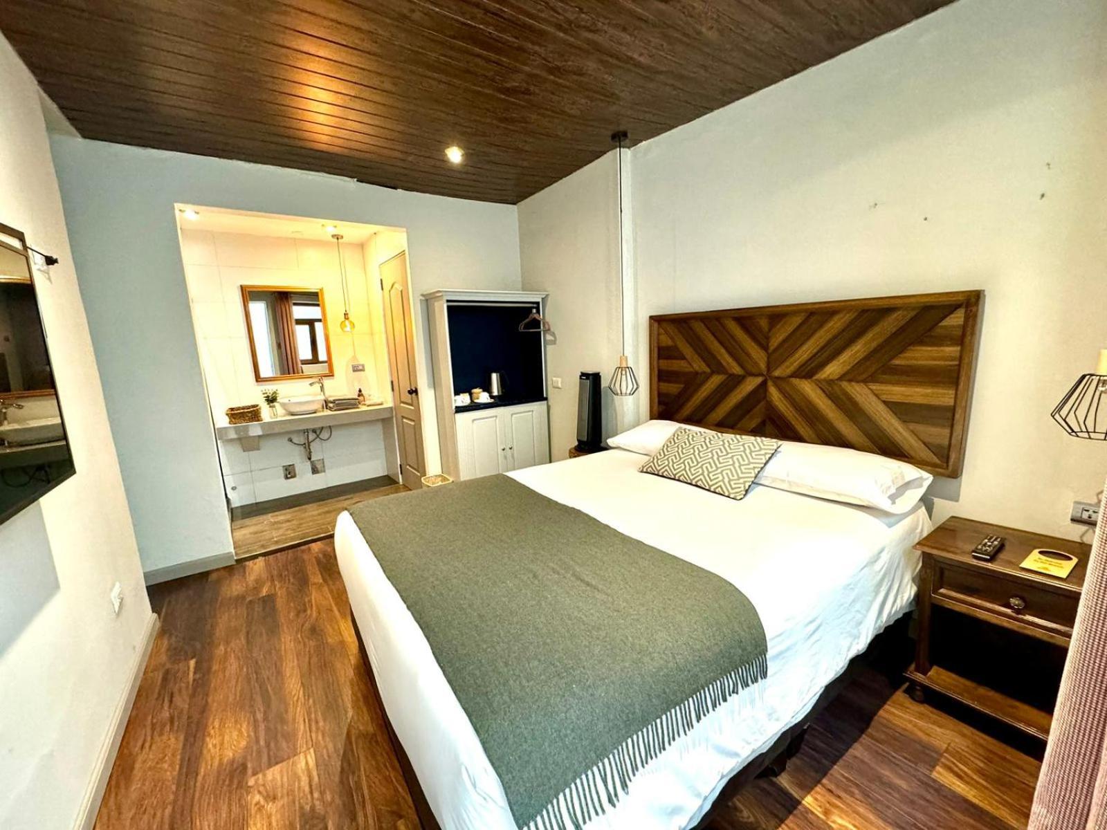 Hotel Montes Central กุสโก ภายนอก รูปภาพ